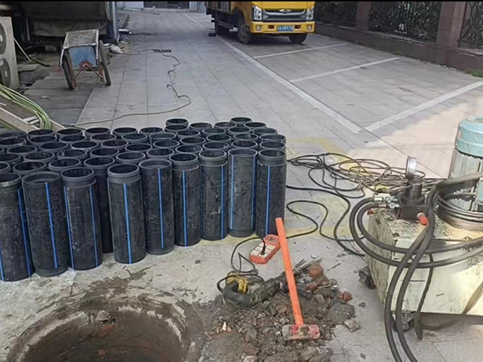 黎城PE置换管厂家 DN315置换管 非开挖管短管置换